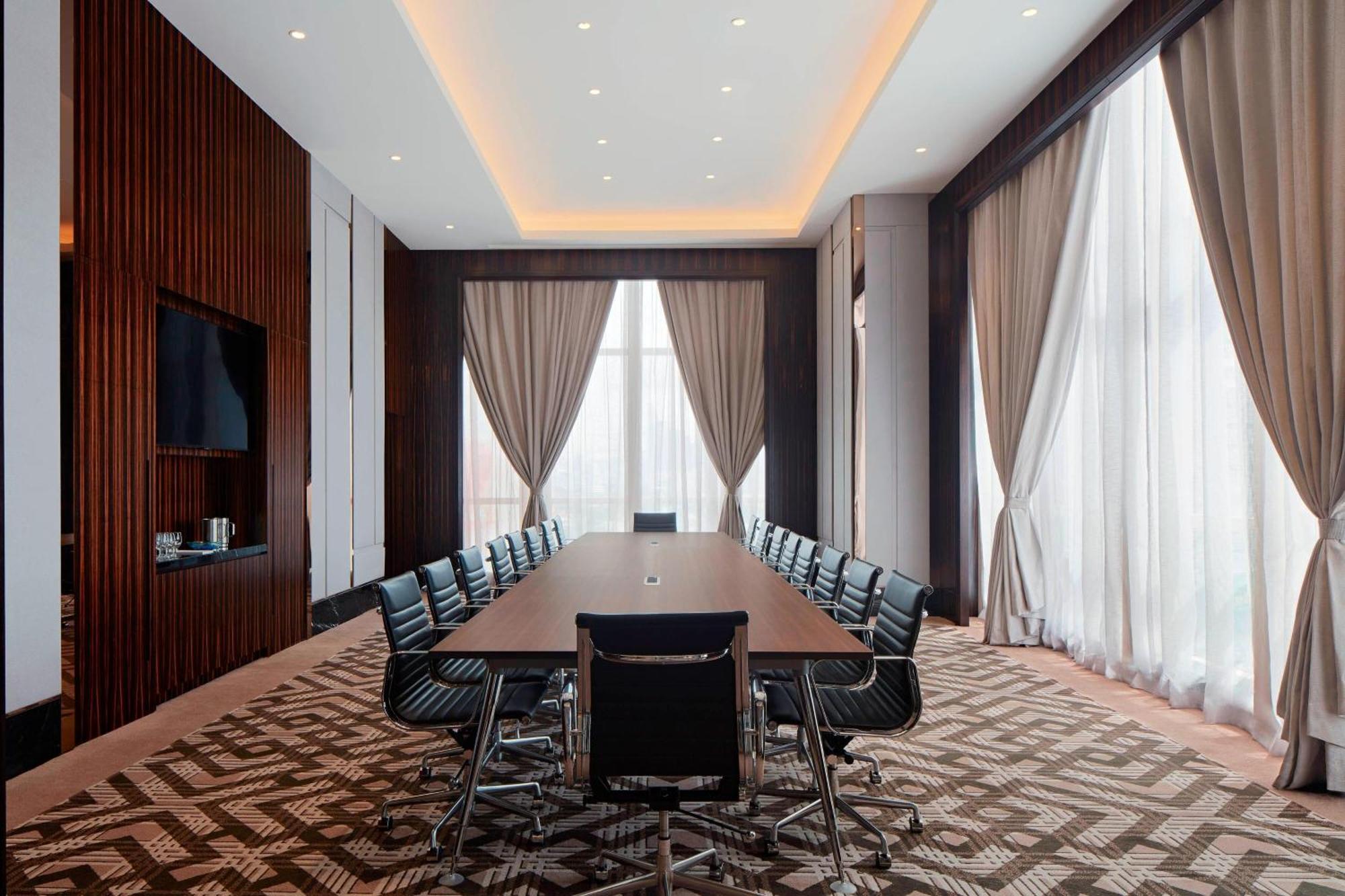 Sheraton Petaling Jaya Hotel מראה חיצוני תמונה Meeting room